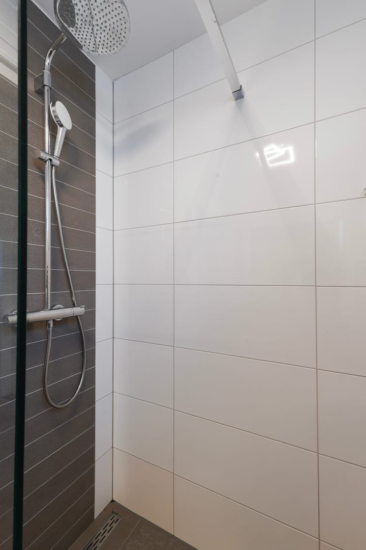 Photo 23 of Hugo van der Goesstraat 6