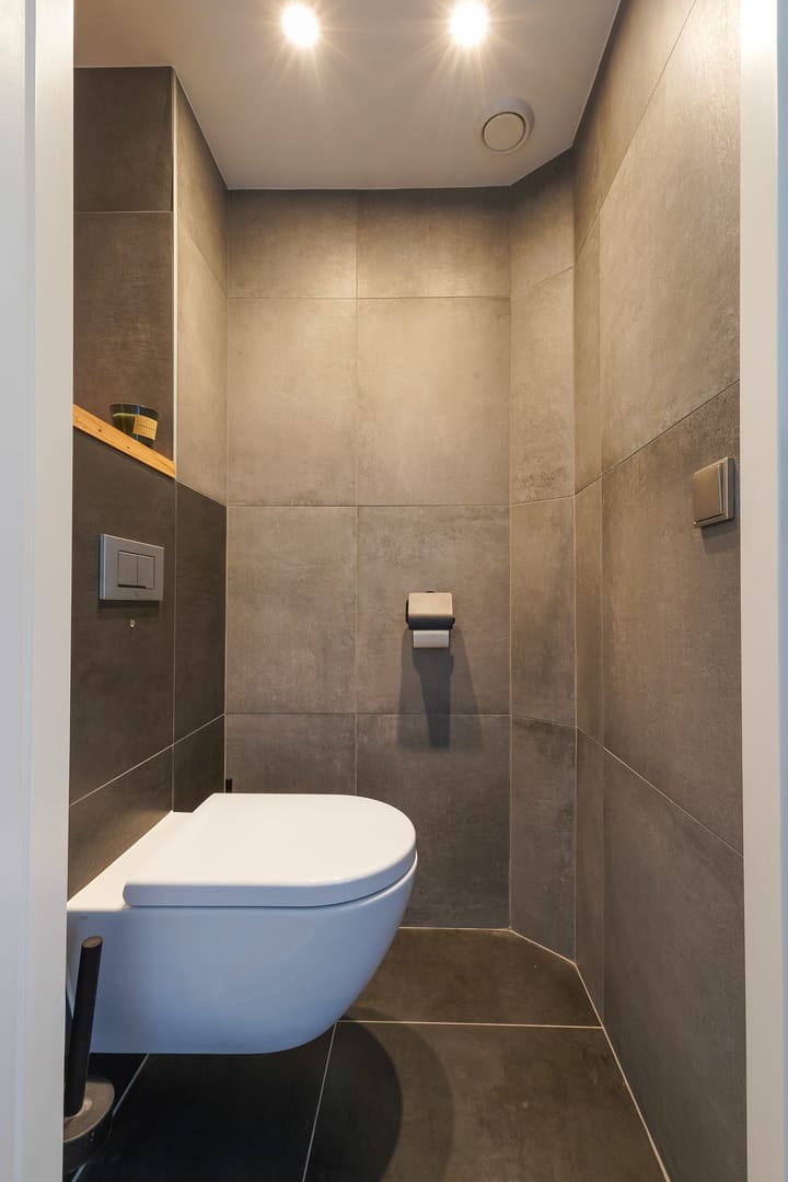 Photo 24 of Hugo van der Goesstraat 6