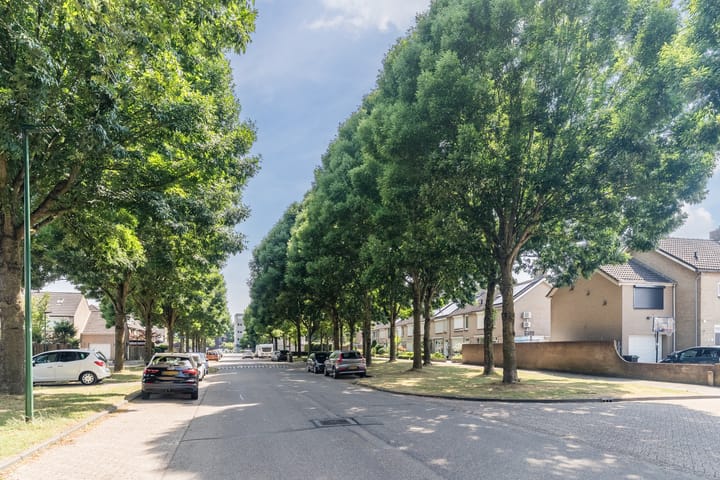 Foto 8 van de Ruyterstraat 18