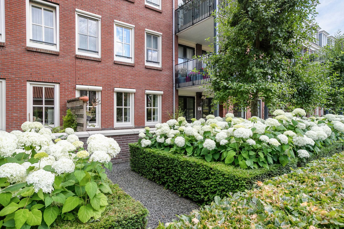 Photo 35 of Gaesbeekerhof 31