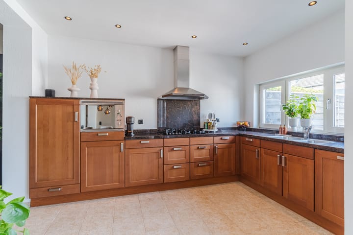 Foto 26 van de Ruyterstraat 18