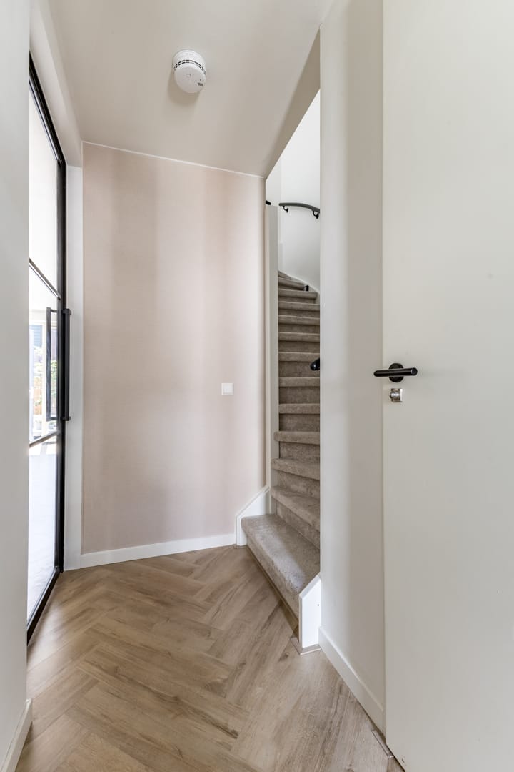 Photo 18 of Machinistenstraat 27