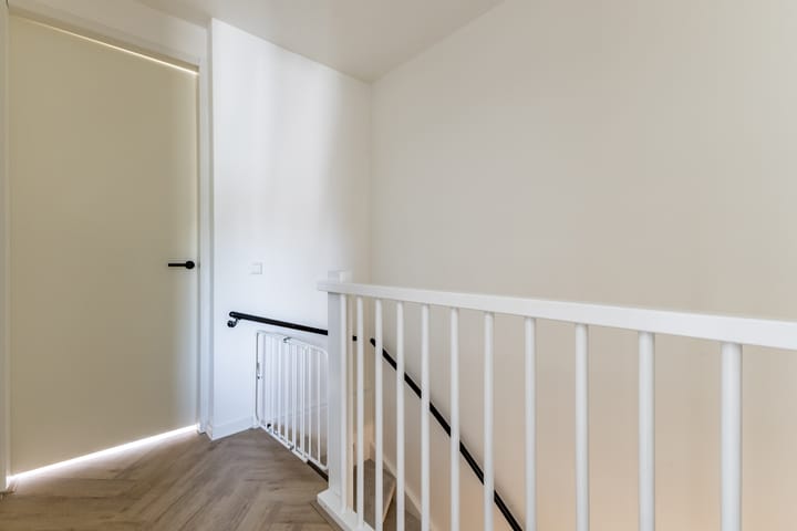 Photo 31 of Machinistenstraat 27