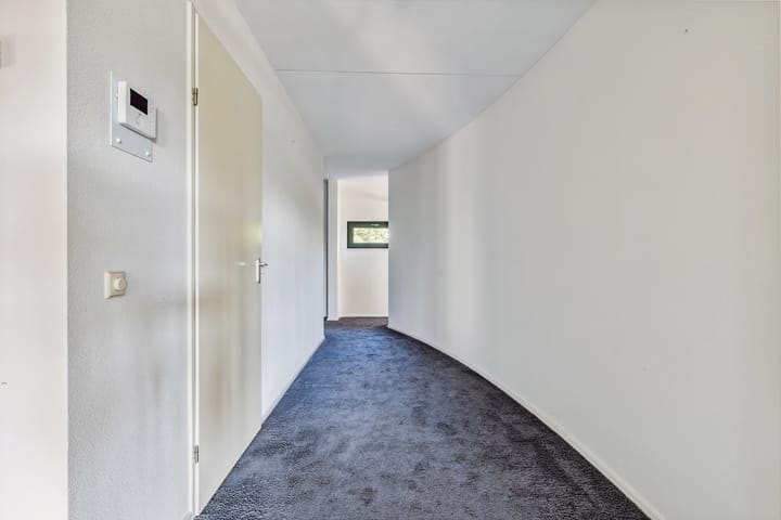 Foto 16 van Wilhelminasingel 17-B4