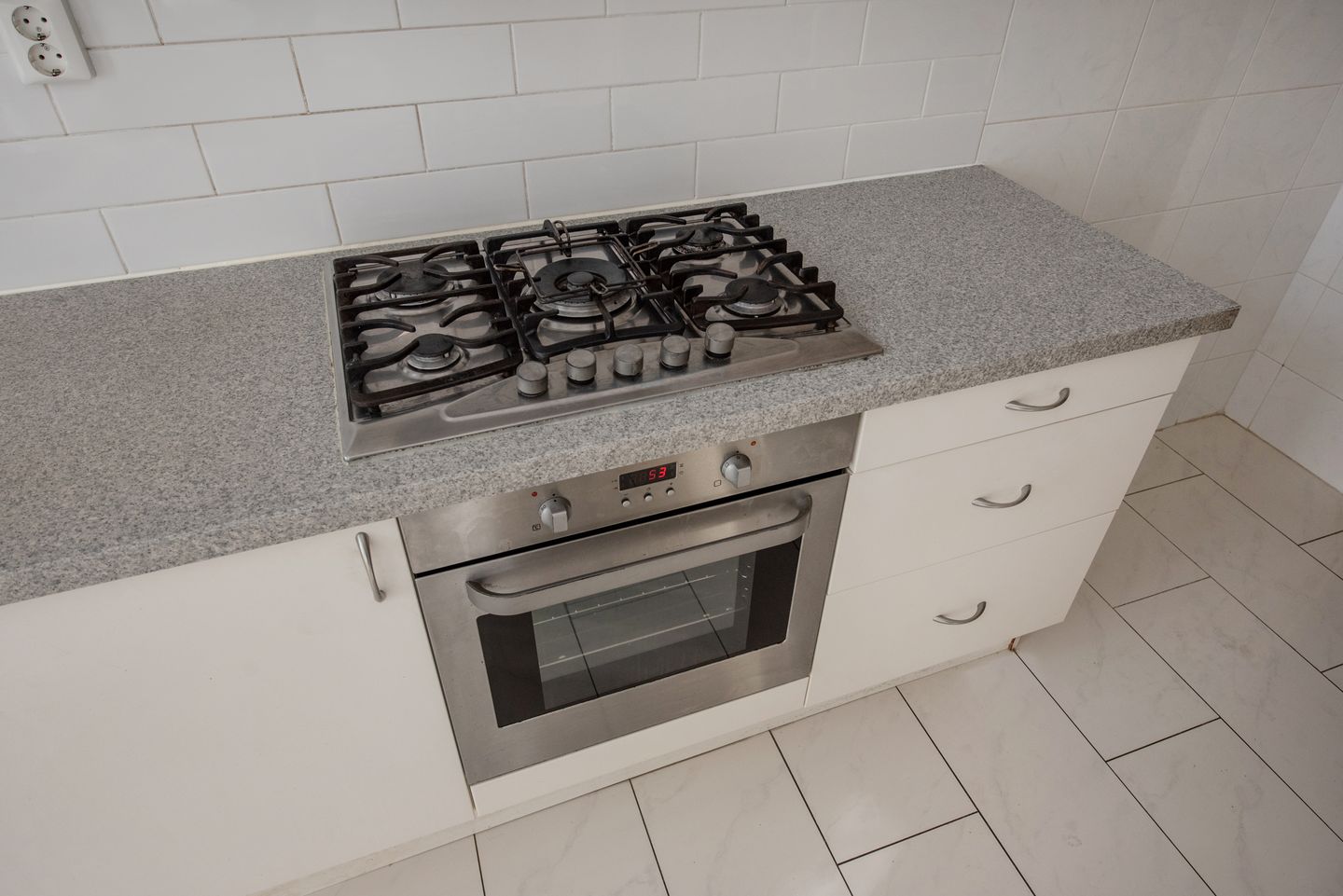 Photo 14 of Monstersestraat 70