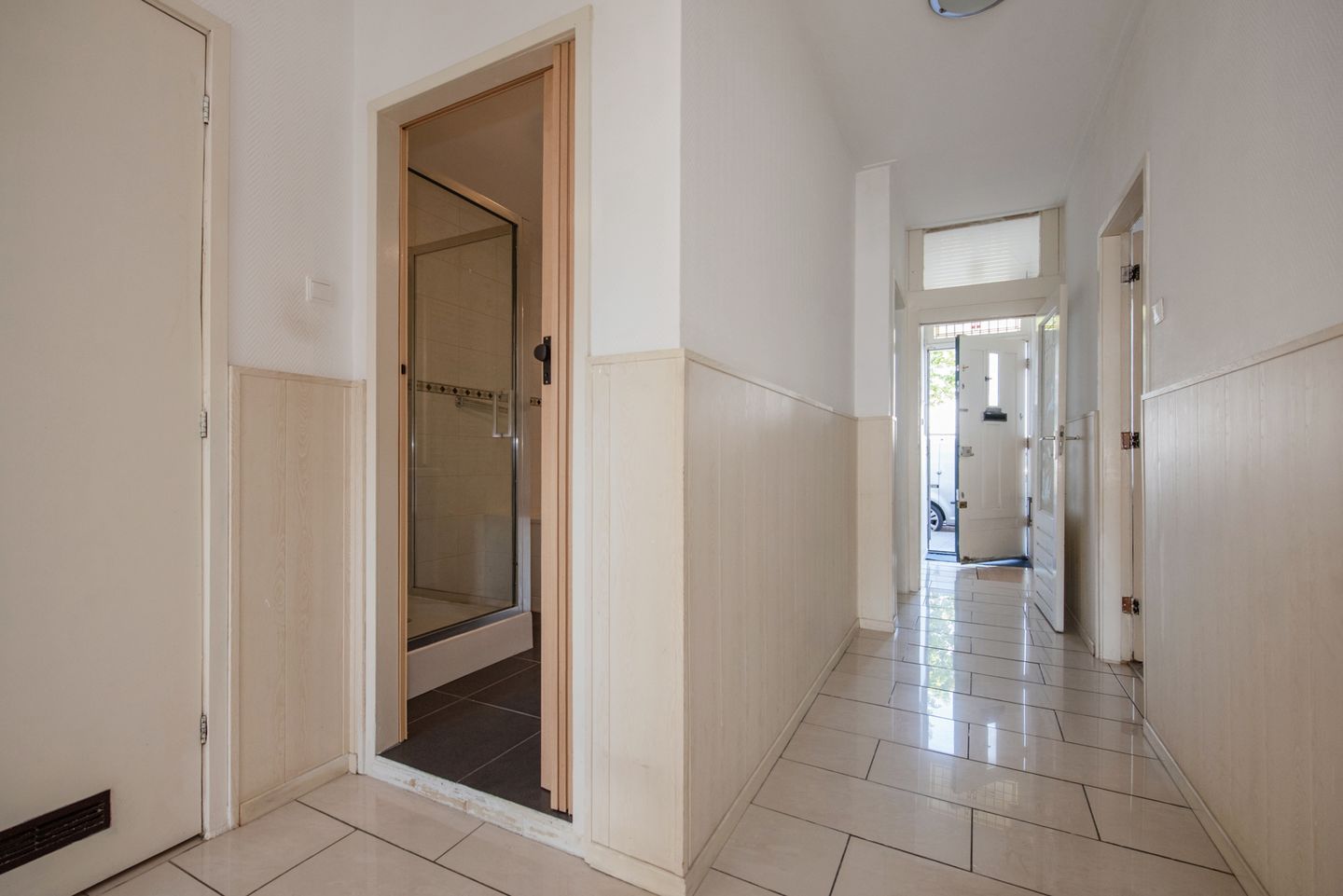 Photo 20 of Monstersestraat 70