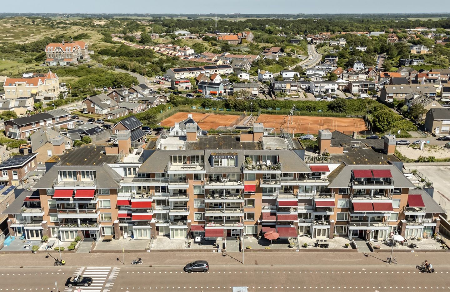 Foto 1 van Boulevard 45