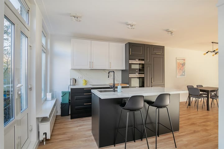 Foto 11 van Wilhelminastraat 43-3