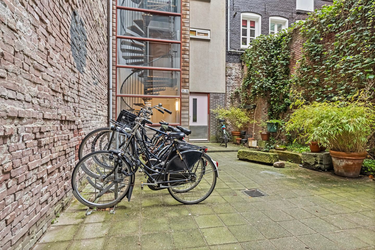 Foto 5 van Nieuwevaart 95