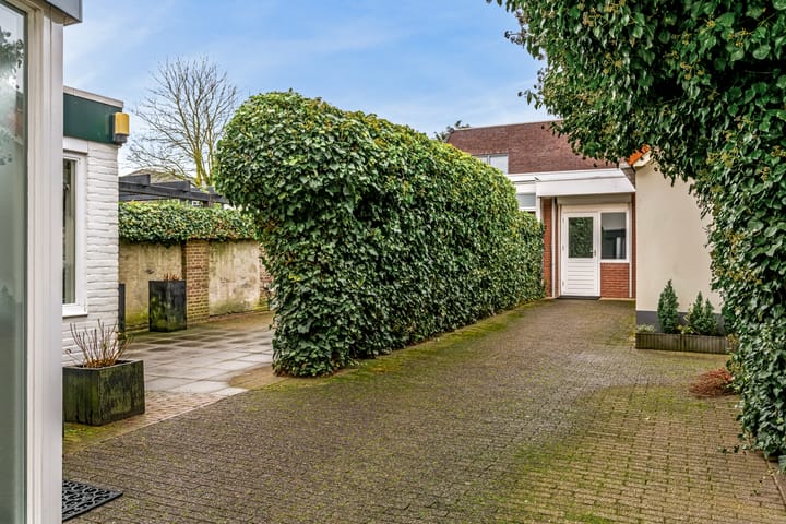 Foto 39 van Kerkstraat 14