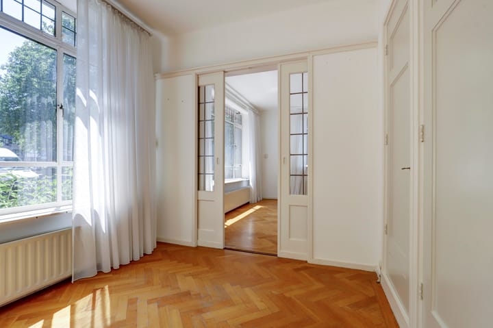 Foto 13 van Johan de Wittstraat 75