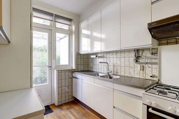 Foto 15 van Johan de Wittstraat 75