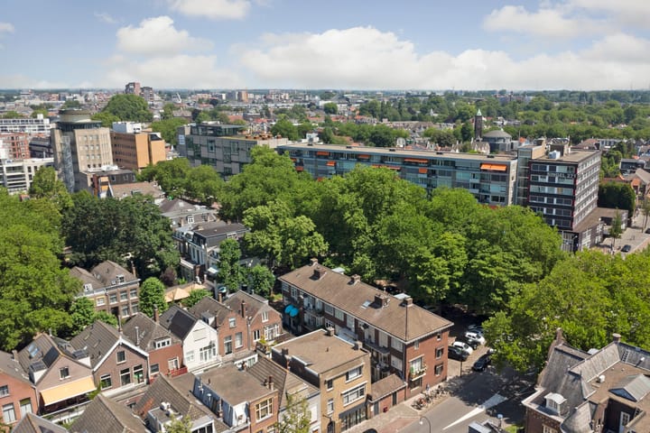 Foto 27 van Johan de Wittstraat 75