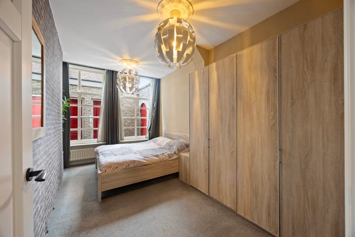 Foto 10 van Vughterstraat 144