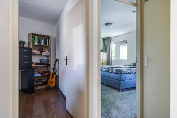 Foto 25 van Charley Tooropstraat 28