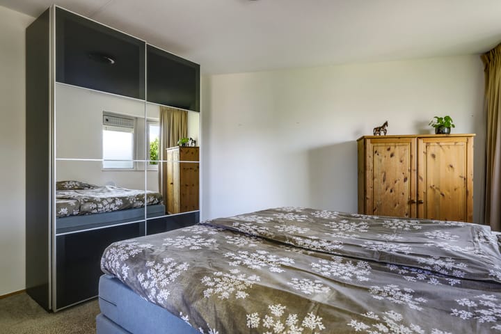 Foto 28 van Charley Tooropstraat 28