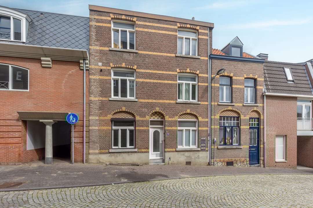 Foto 1 van Hoogfrankrijk 30-A