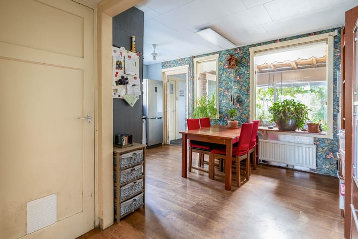 Foto 12 van Julianastraat 16