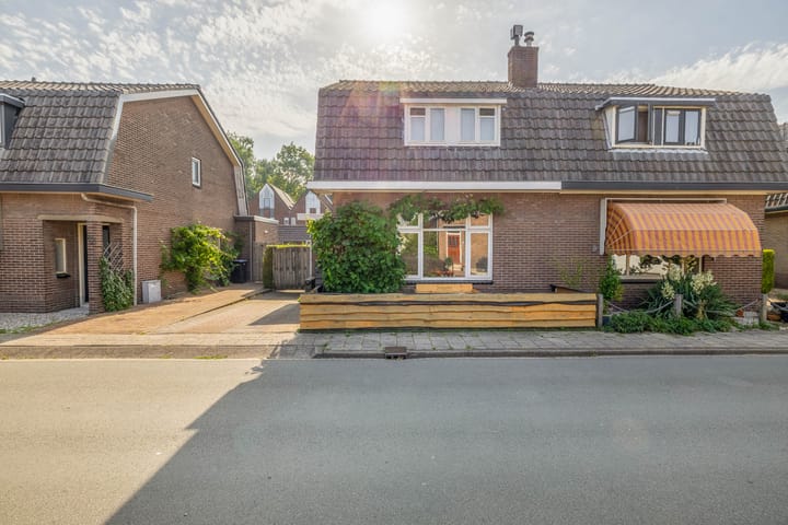 Foto 42 van Julianastraat 16