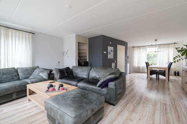 Foto 2 van Raadhuisstraat 3