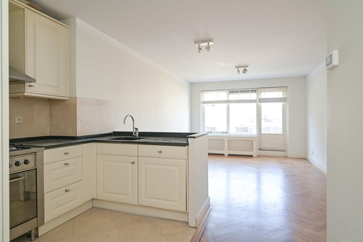 Foto 5 van Willemstraat 64-F