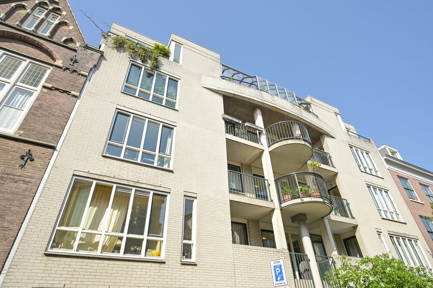 Foto 19 van Willemstraat 64-F