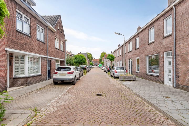 Foto 28 van Atjehstraat 26