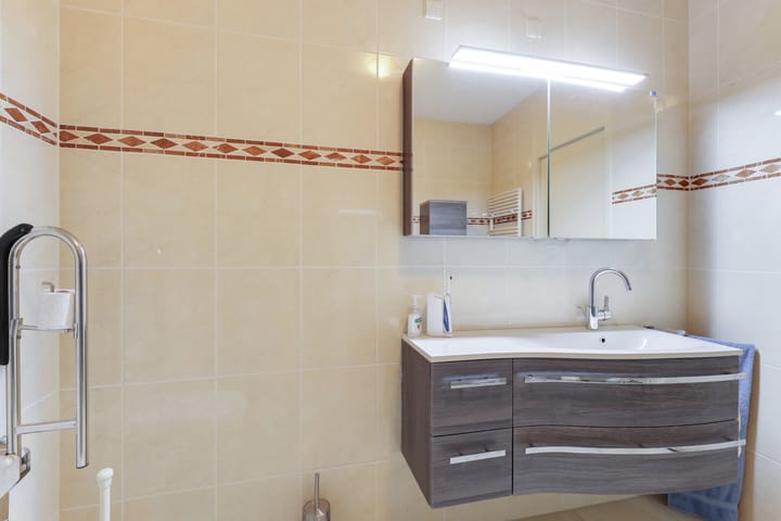 Foto 19 van Stationsweg 150