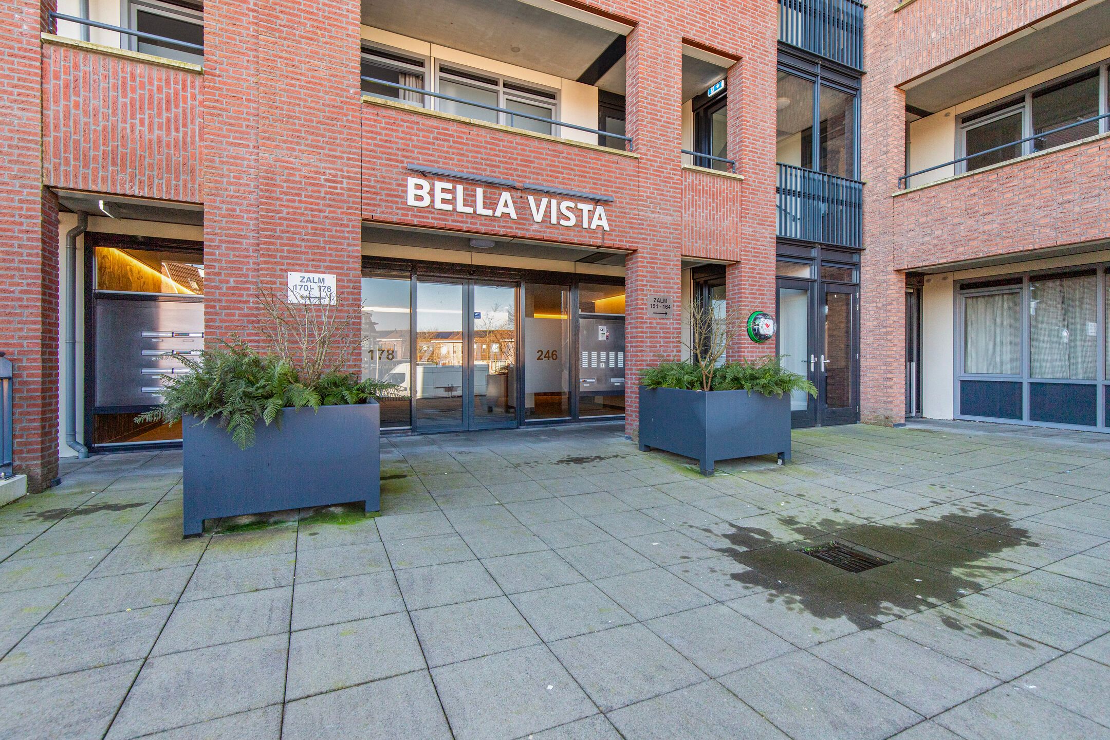 Foto 24 van Zalm 214