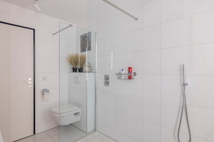 Foto 24 van Mariniersweg 83