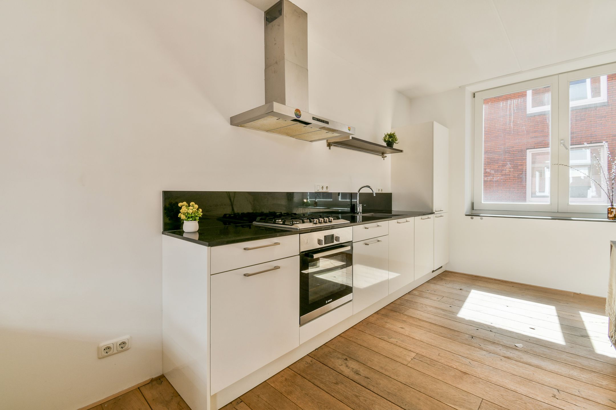 Photo 9 of Cornelis Vermuydenstraat 18