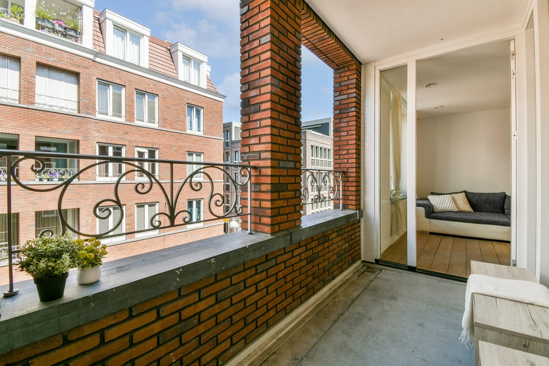 Photo 11 of Cornelis Vermuydenstraat 18