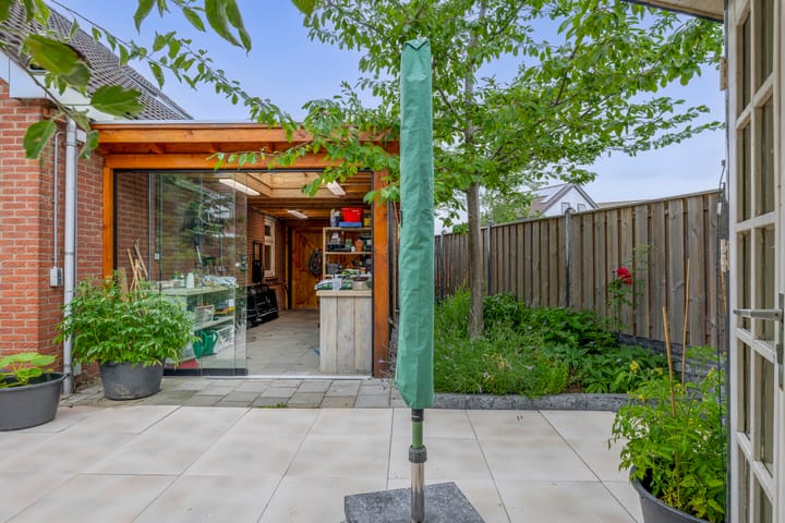 Foto 41 van Mariniersweg 83