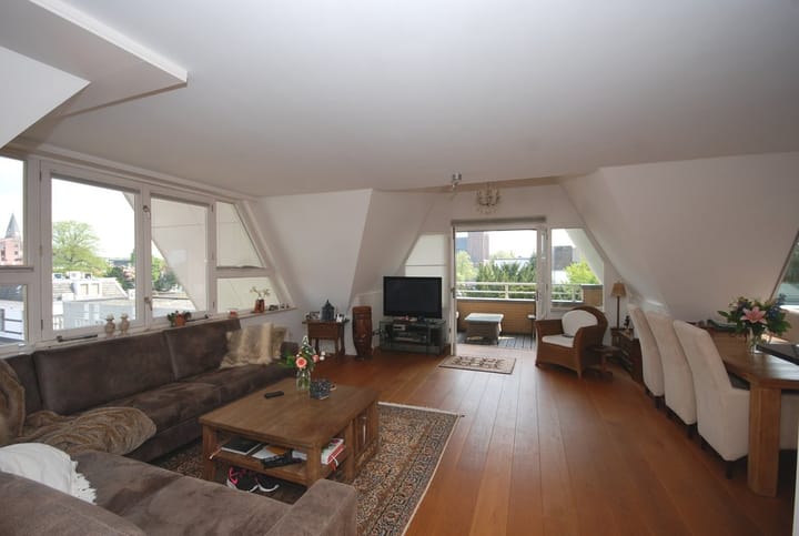 Foto 7 van Brinklaan 76-D1