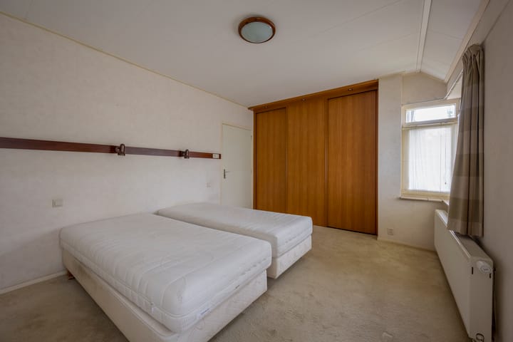 Foto 9 van Van Twillerstraat 16