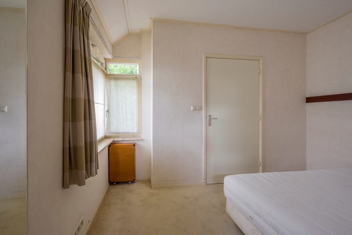 Foto 10 van Van Twillerstraat 16