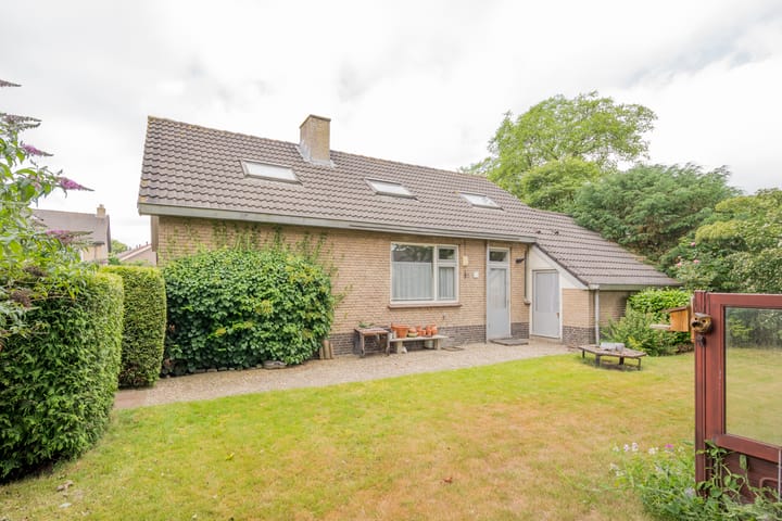 Foto 25 van Van Twillerstraat 16