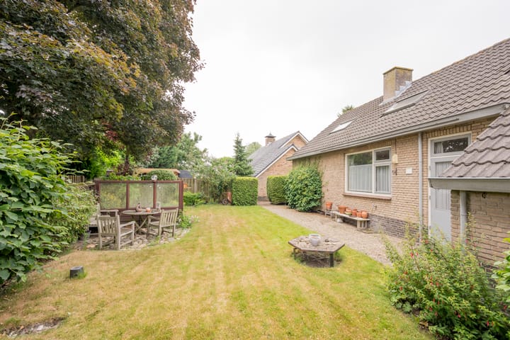 Foto 26 van Van Twillerstraat 16