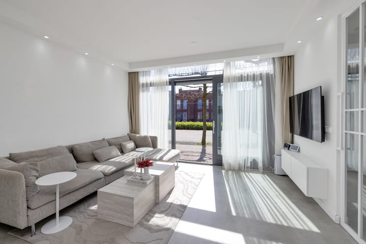 Foto 17 van Dick Laanplein 7