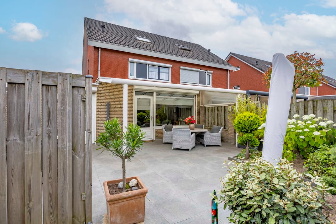 Photo 37 of Walstro 23