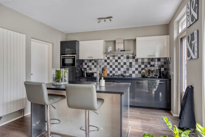 Foto 9 van Stationsstraat 8-A