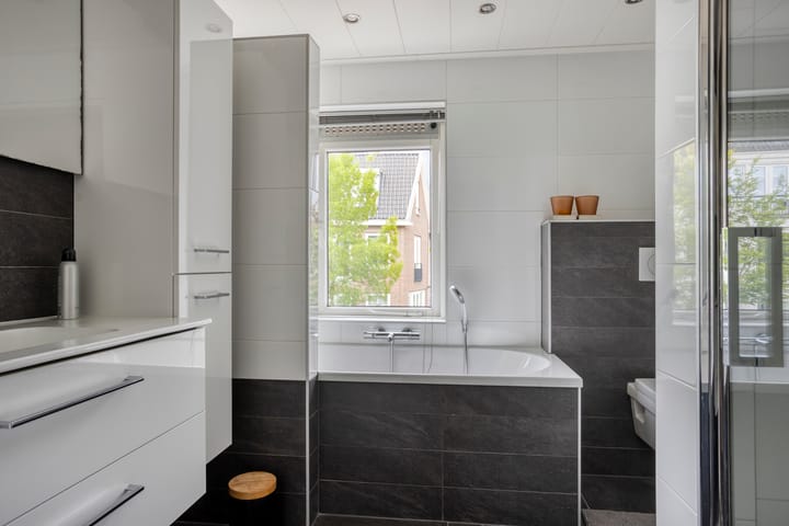 Foto 17 van Stationsstraat 8-A