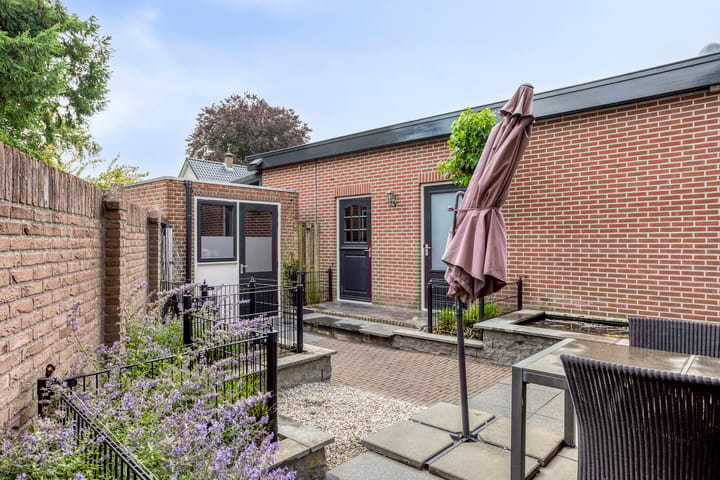 Foto 25 van Stationsstraat 8-A