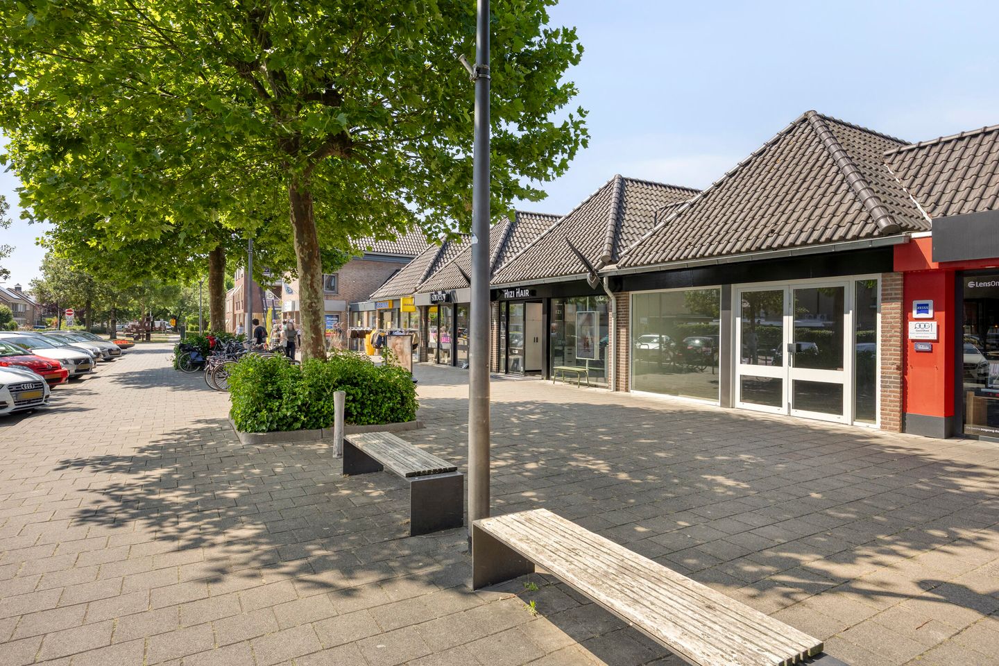Bekijk foto 1 van Hugo de Grootstraat 28