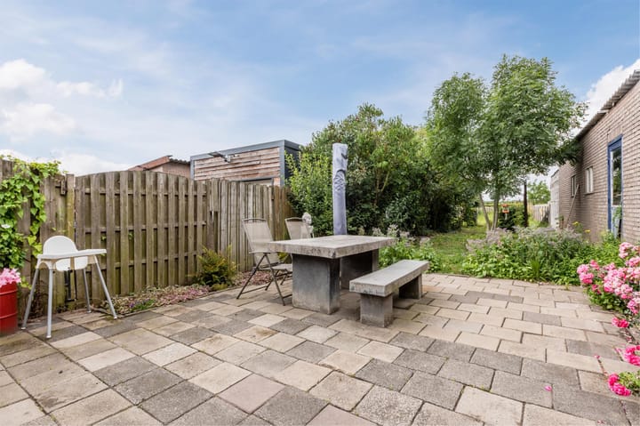 Foto 38 van Zennewijnenseweg 9