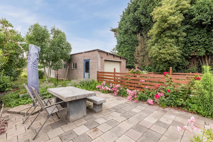 Foto 39 van Zennewijnenseweg 9