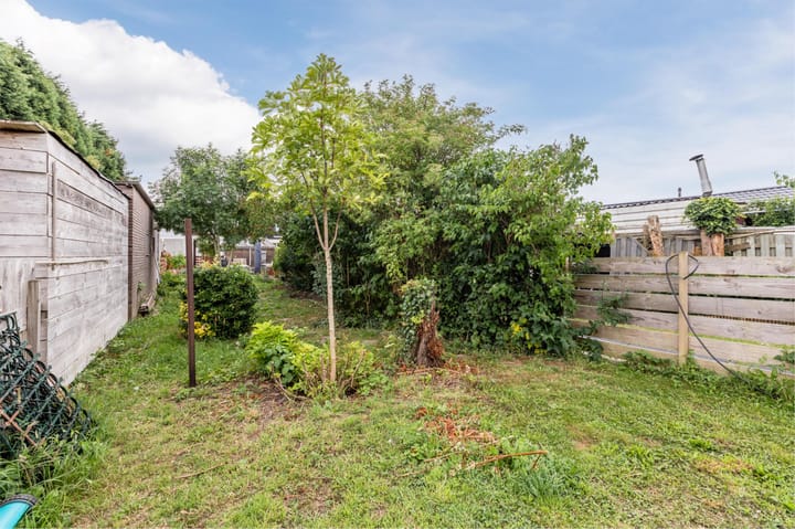 Foto 49 van Zennewijnenseweg 9