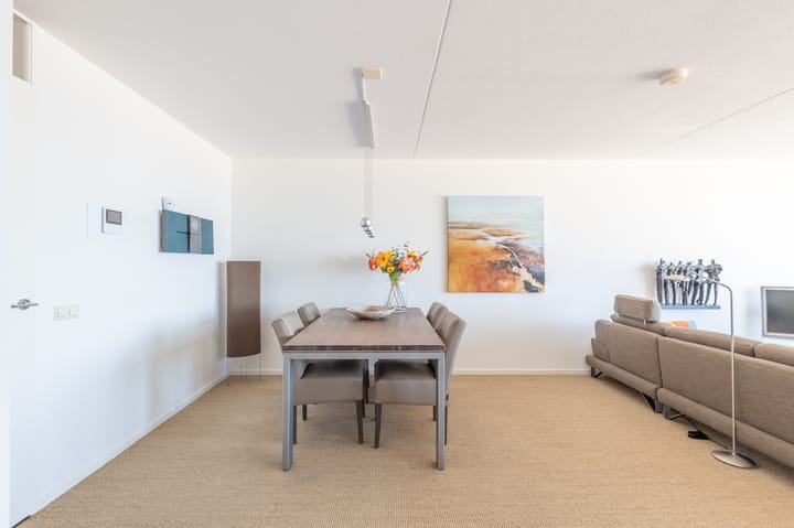 Foto 10 van Boulevard Bankert 766-R