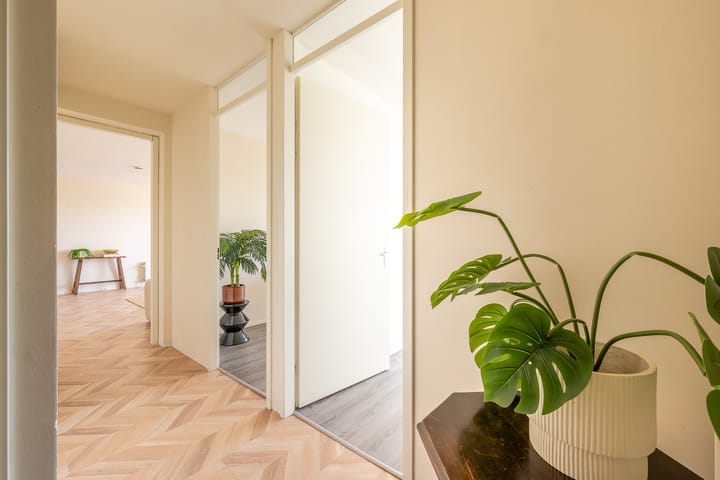 Photo 9 of Jan Tooropstraat 523