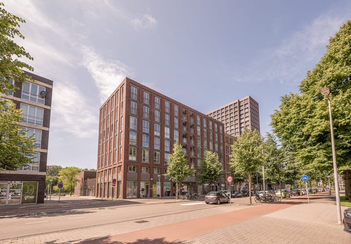 Photo 16 of Jan Tooropstraat 523